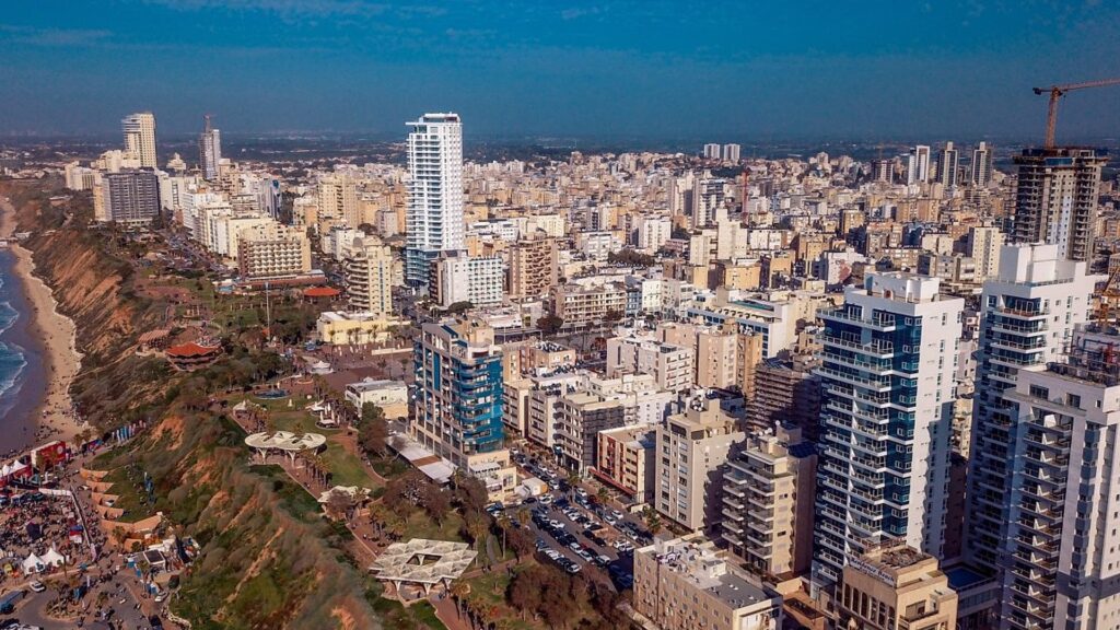 ירידת מחירים ברמת אביב ג׳ על רקע גל התחדשות עירונית באזור המרכז