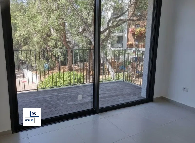 For sale: Apartment, 4 rooms in Hetsepon Hechedesh - Kiker Hmdina, Tel Aviv-Yafo, photo 3